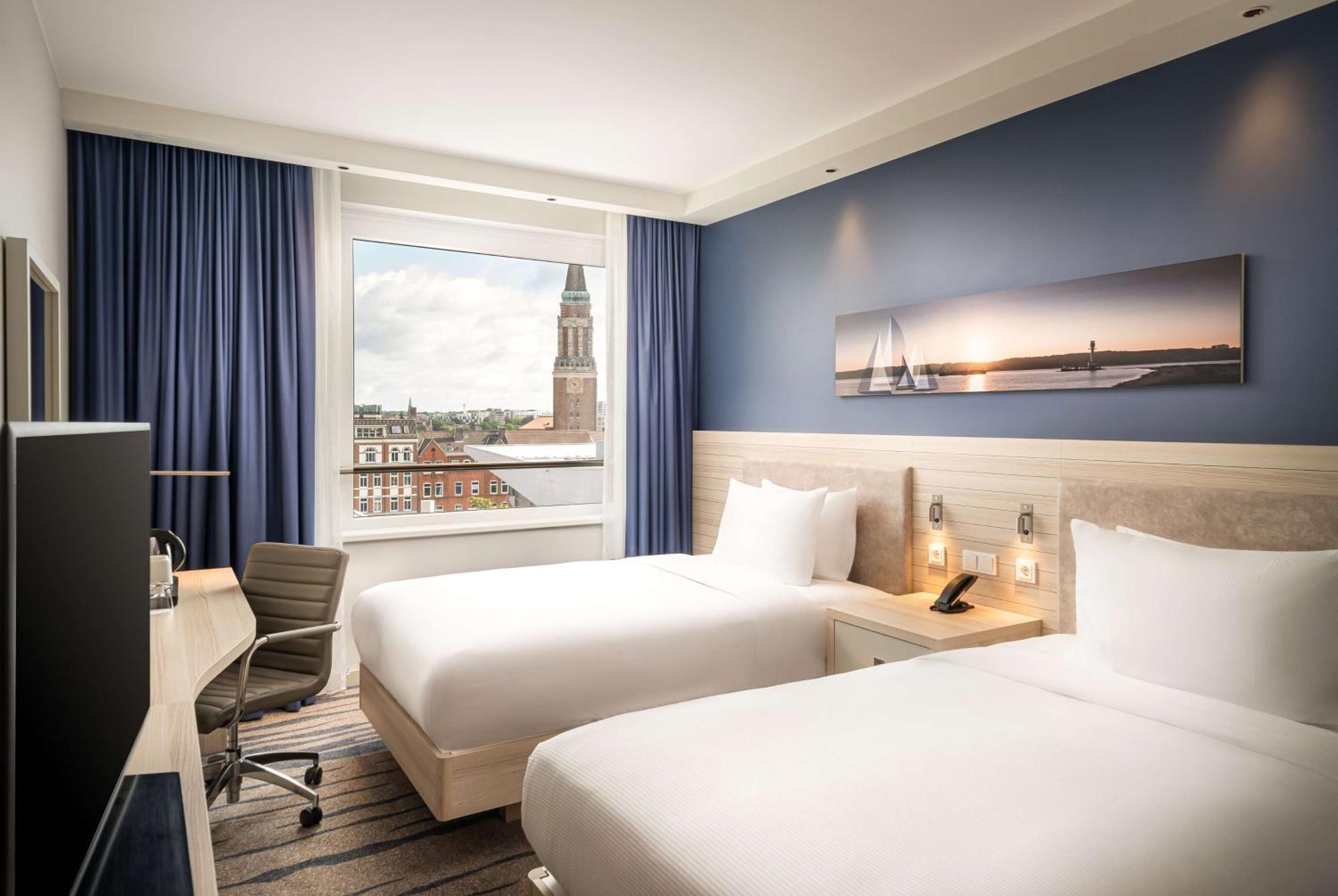Hotel Hampton By Hilton Kiel Esterno foto